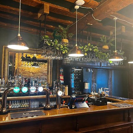 The Limes Bar And Hotel Needham Market Buitenkant foto