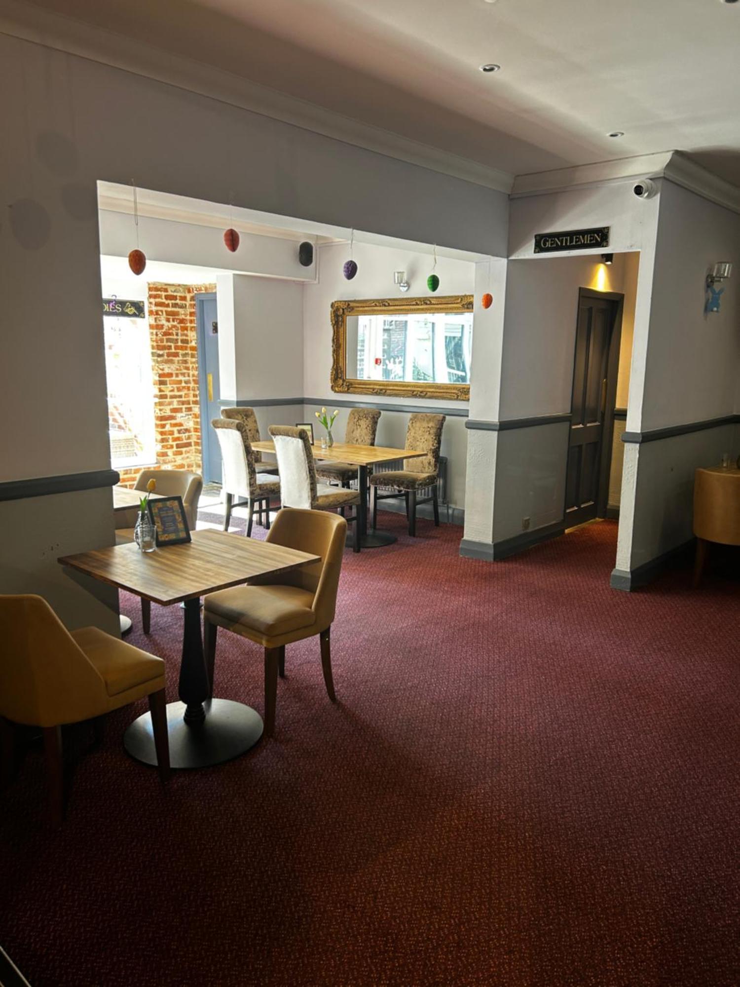 The Limes Bar And Hotel Needham Market Buitenkant foto